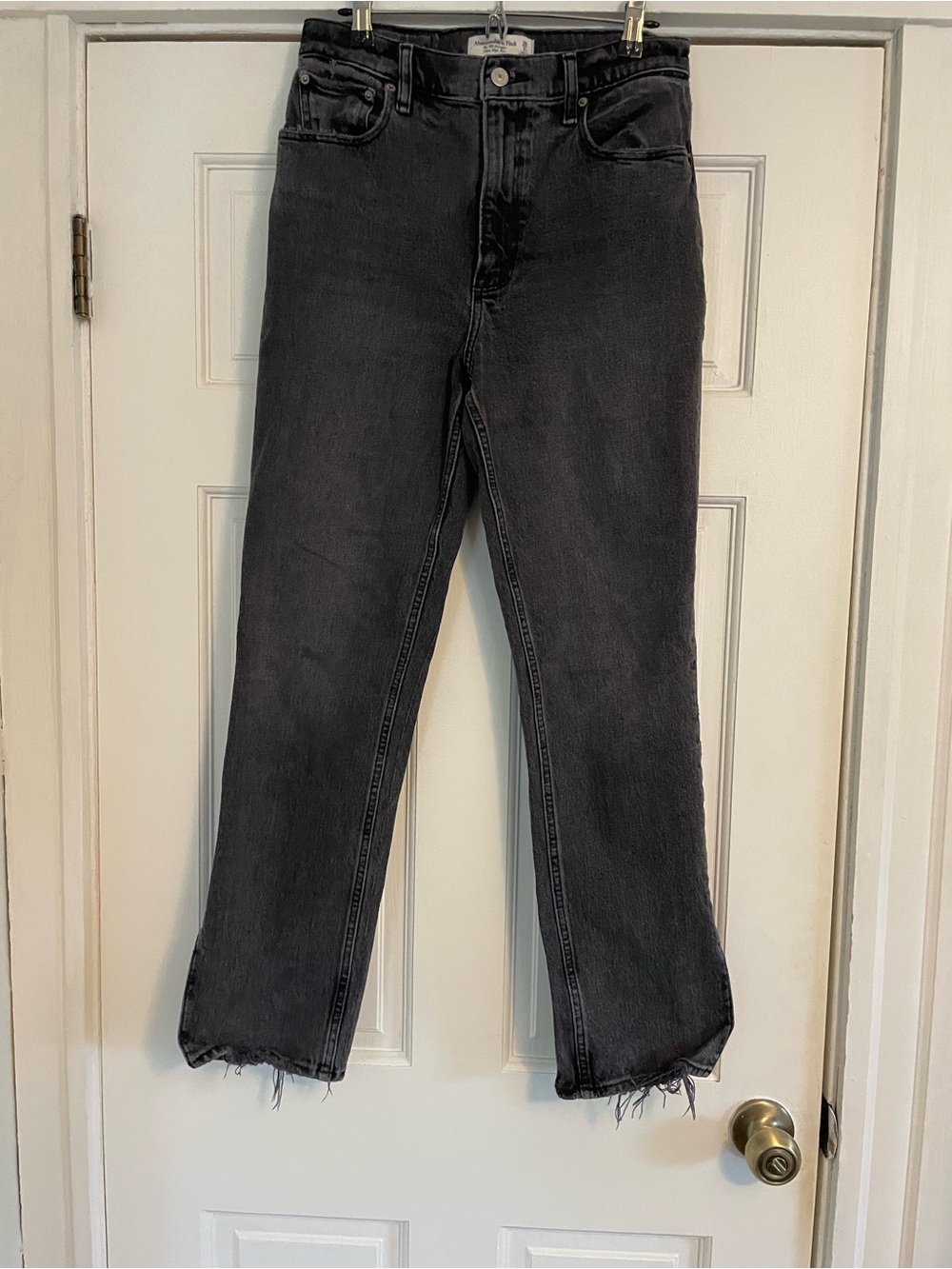 Abercrombie & Fitch 90s Straight Ultra High-Rise Black Women's Jeans-Size 2